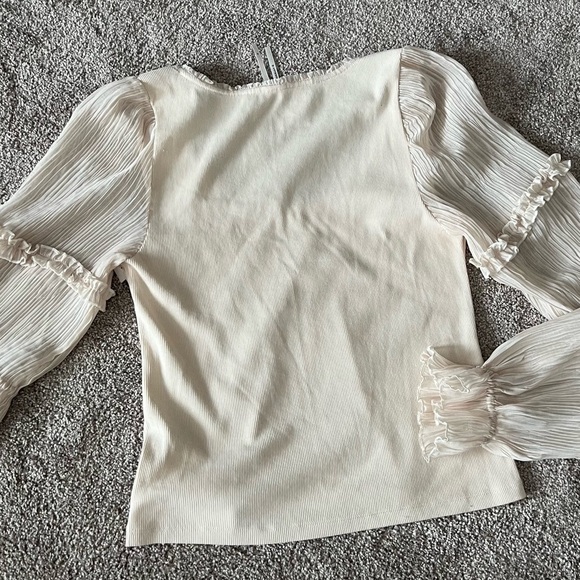 Anthropologie Cream Pleated Top - Picture 9 of 13